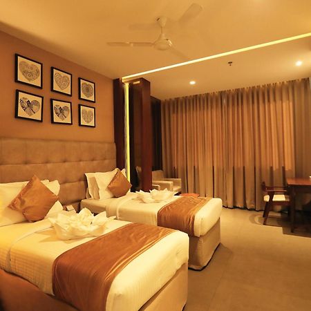 קאנור Magnet Hotel מראה חיצוני תמונה