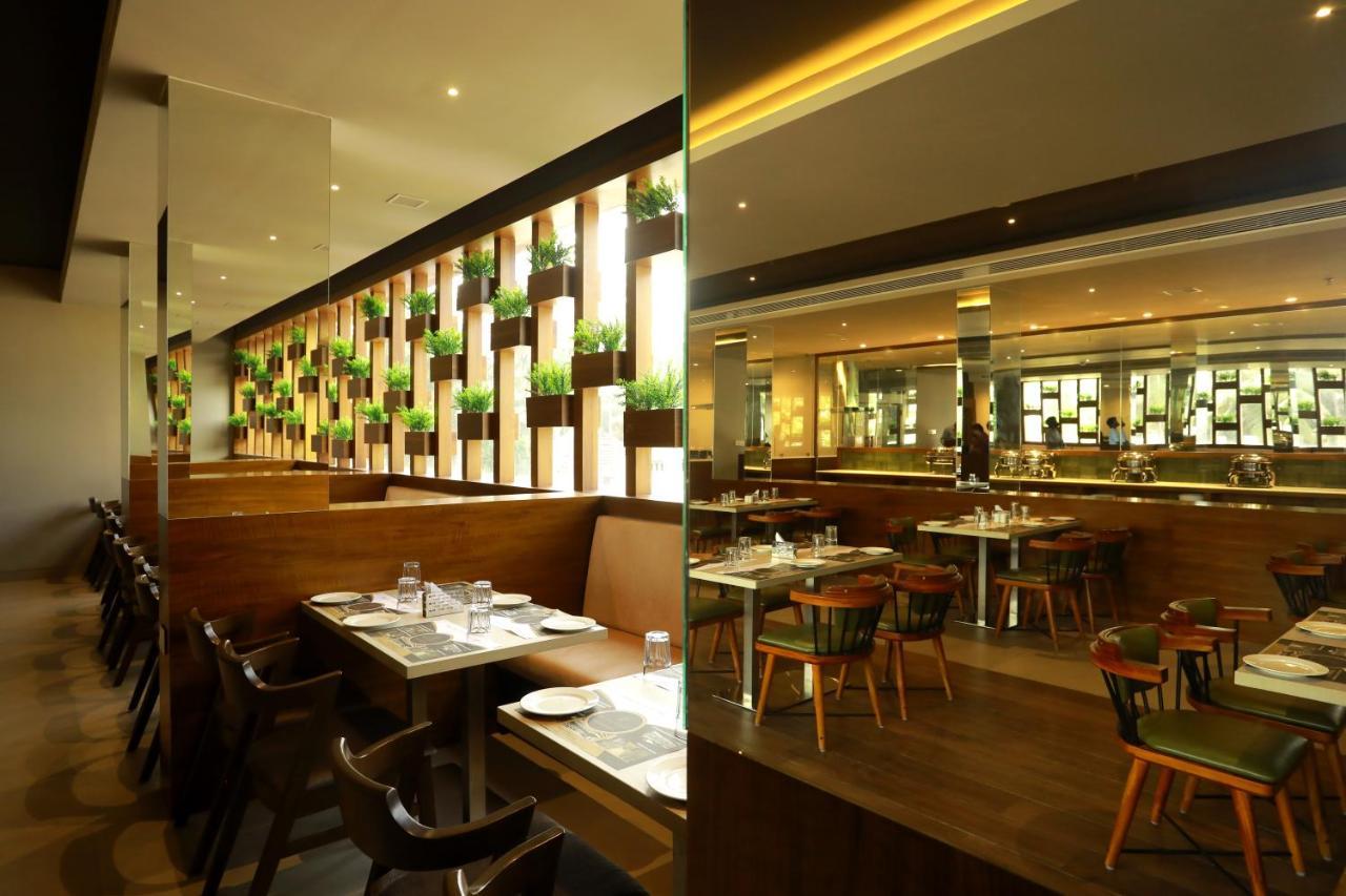 קאנור Magnet Hotel מראה חיצוני תמונה
