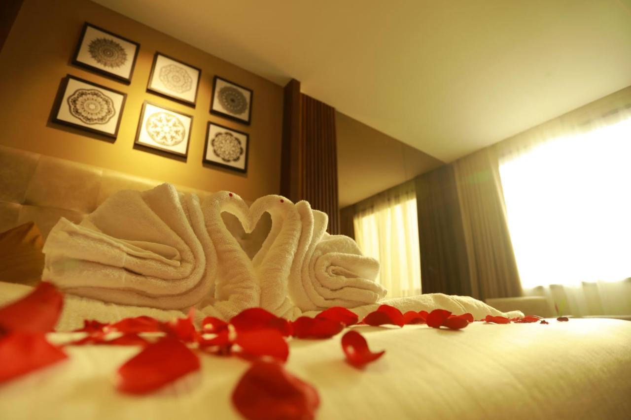 קאנור Magnet Hotel מראה חיצוני תמונה