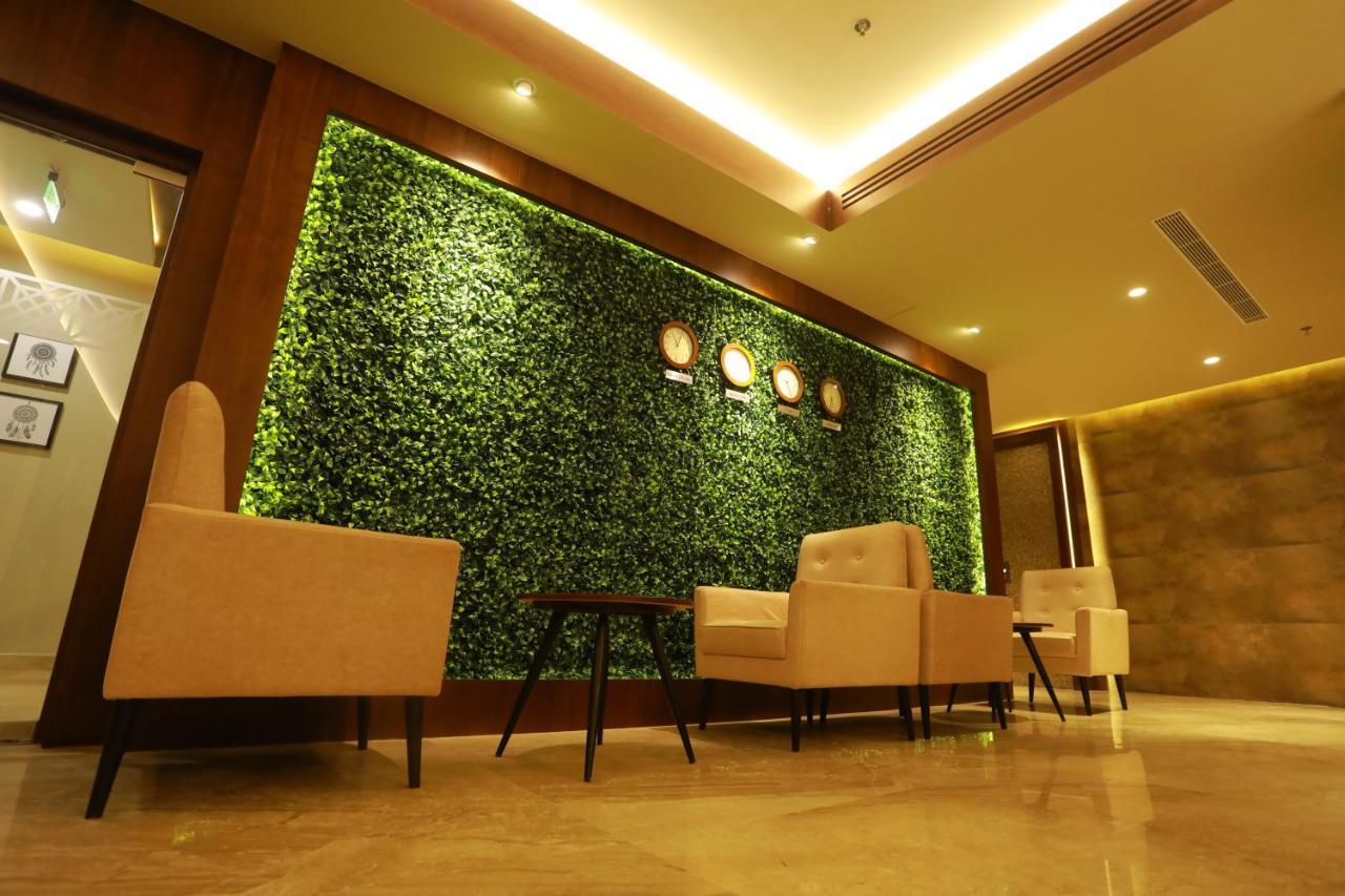 קאנור Magnet Hotel מראה חיצוני תמונה
