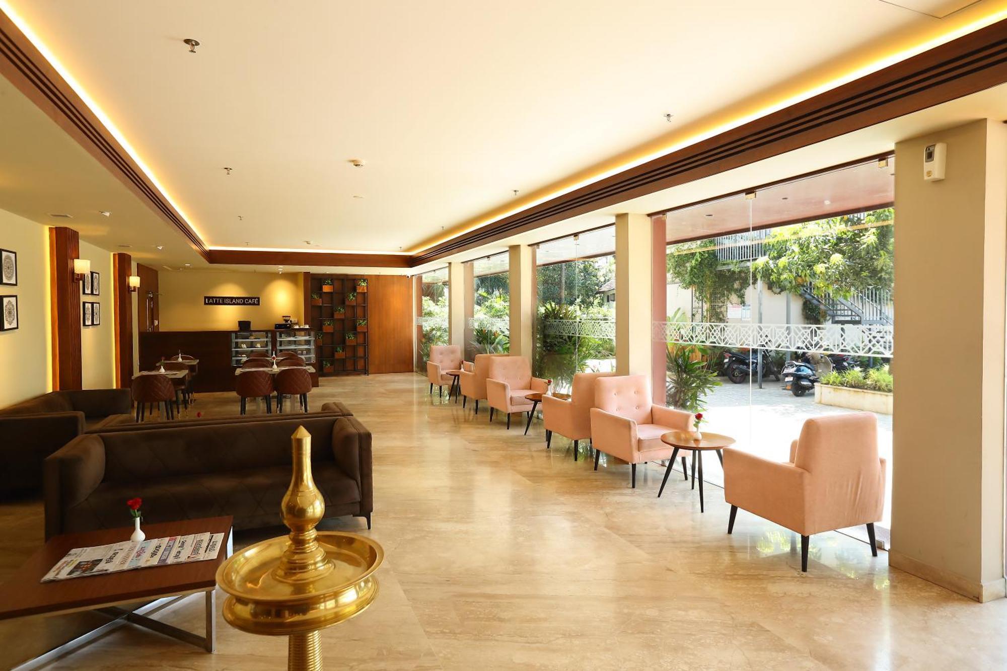קאנור Magnet Hotel מראה חיצוני תמונה